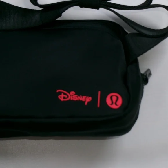 Lululemon | Disney Mickey Mouse 1L Everywhere Belt Bag Black NEW WITH TAGS! - Picture 13 of 16
